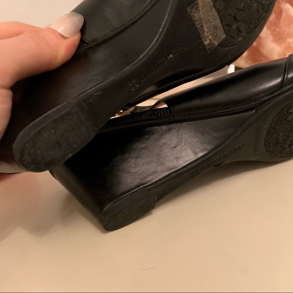 NATURALIZER black wedge sandals size 8.5 M - Picture 6 of 9